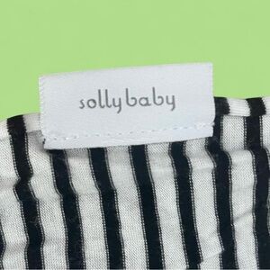 solly baby Black & White Striped wrap